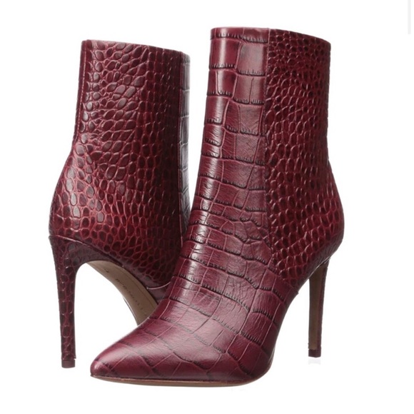 bcbg ava bootie